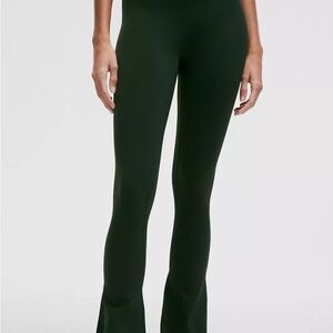 Elegant Green Women's Flared Pants